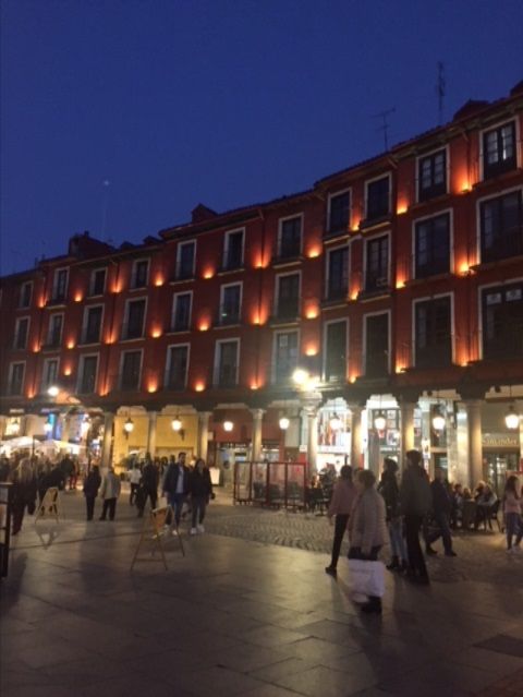 La hora del tapeo nocturno