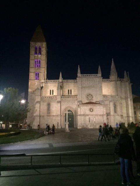 Preciosa en la noche